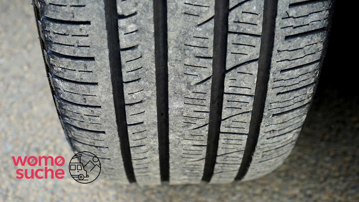 lange Standzeiten: Standplatte vermeiden und Reifen schonen