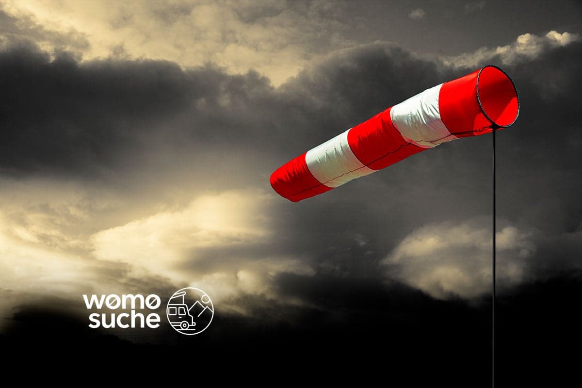 Sturmband für Vorzelt und Markise - so machst Du das Wohnmobil sturmfest