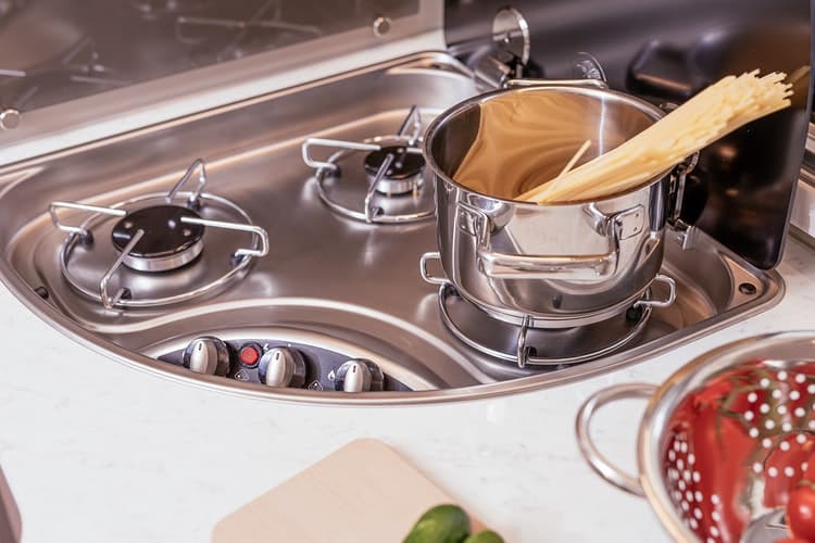 Ahorn Canada AD 2021 - Alkoven Wohnmobil in Gera