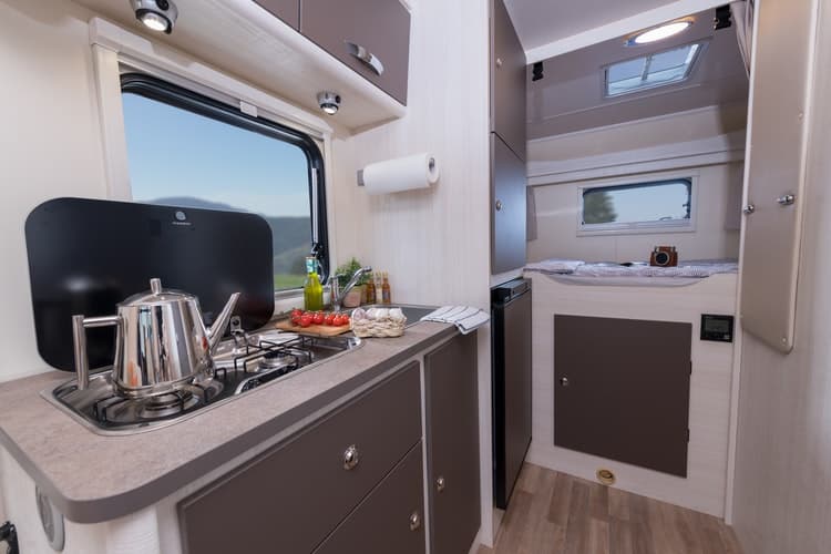 Ahorn Eco 680 2021 - Alkoven Wohnmobil in Gera