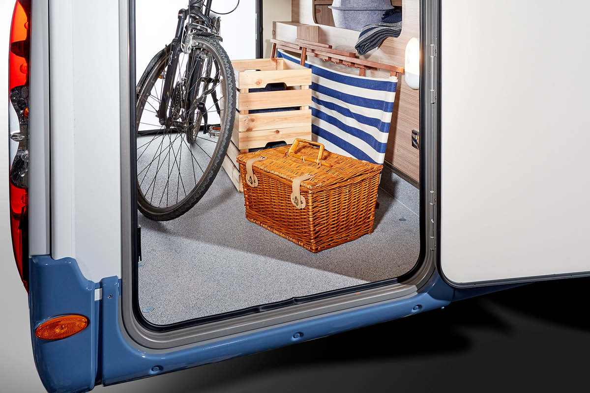 Bürstner Delfin 690 G - Teilintegriertes Wohnmobil in Sangerhausen