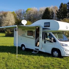 Carado A 361 - Alkoven-Wohnmobil für bis zu 6 Personen - in Elbtal-Elbgrund