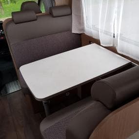 Carado A 461 - Alkoven-Wohnmobil für 6 Personen in Elbtal-Elbgrund