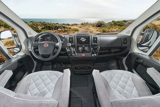 Carado CV 600 “Debby” - Ein echtes Raumwunder - Wohnmobil in Cottbus