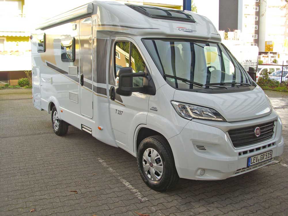 Carado T 337 - Gepflegtes Wohnmobil mit 2 Einzelbetten - in Leverkusen, Sat Anlage, Markise Fahrradträger