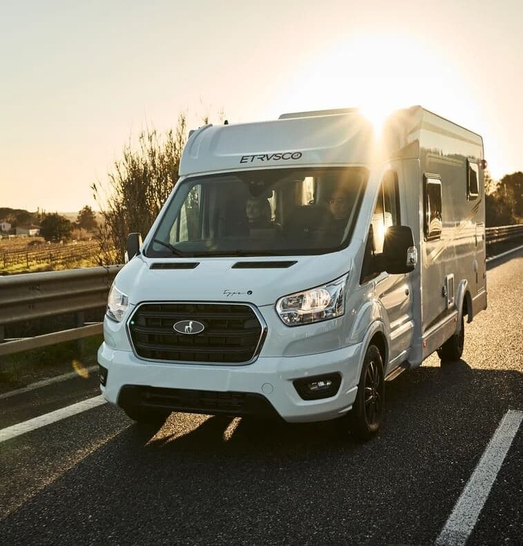 Etrusco V 6.6 SF – kompaktes teilintegriertes Wohnmobil in Bisingen