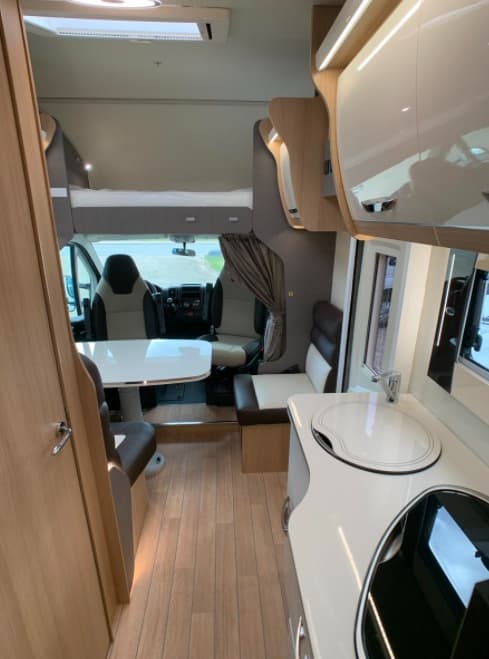 Forster A 699 EB Livin up - Alkoven Wohnmobil in Kirchberg