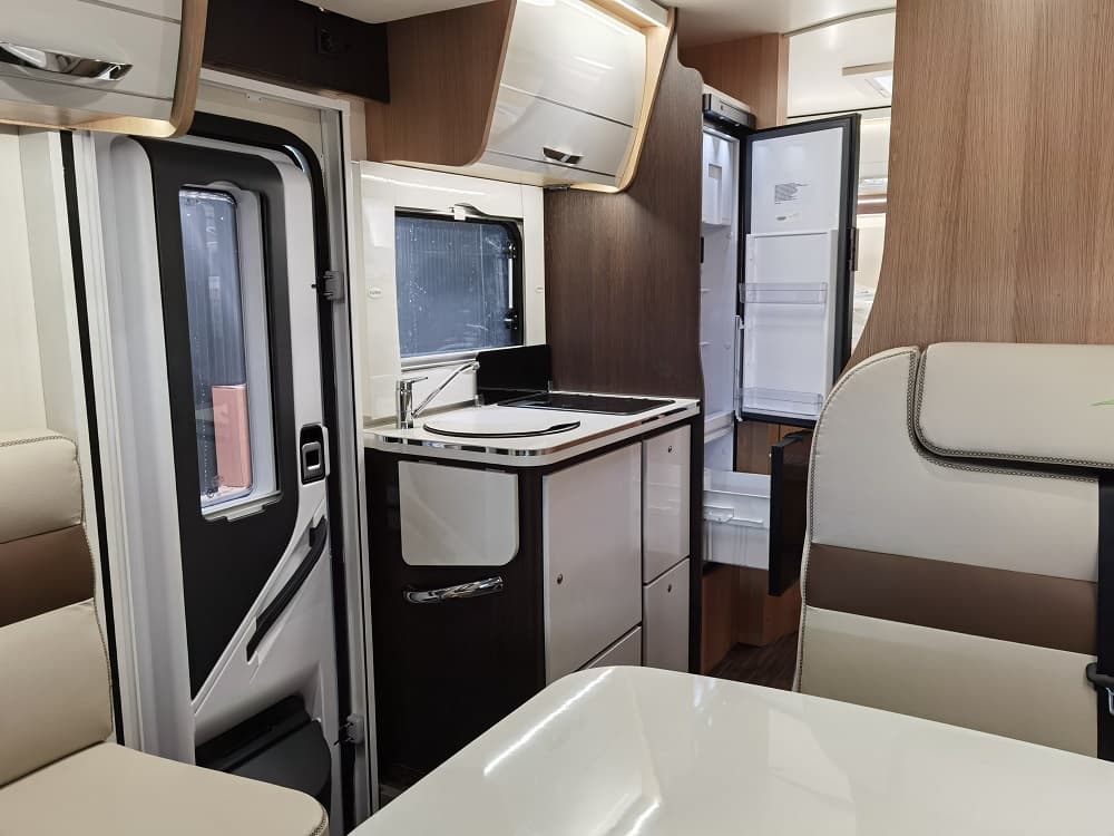 Forster T 699 EB - Teilintegriertes Wohnmobil in Münster