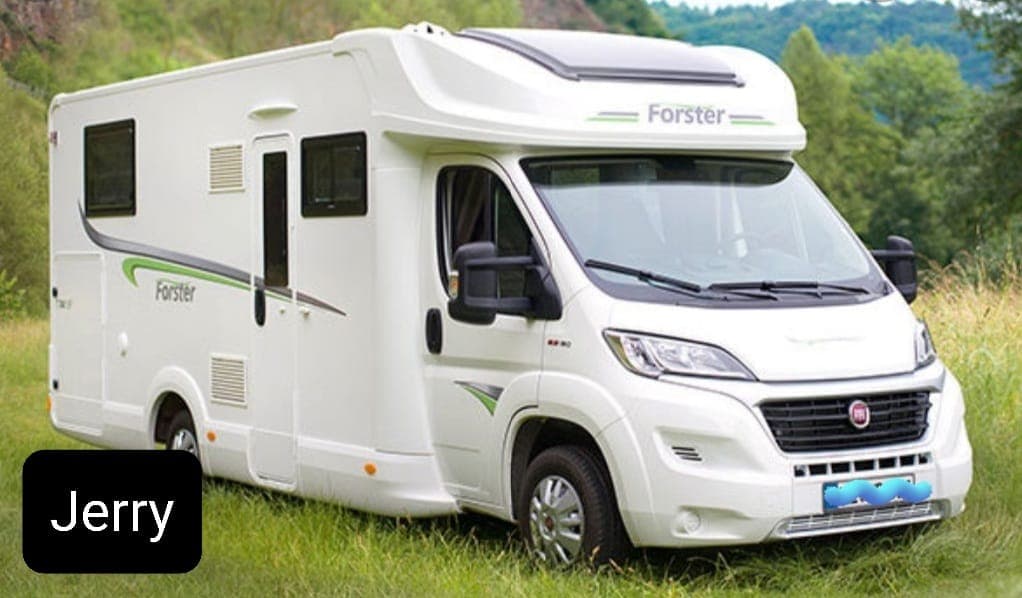 Forster T 699 HB "Jerry" - Teilintegriertes Wohnmobil in Papenburg