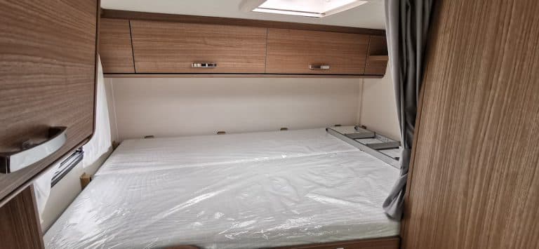 Jumper Carado V132 - kompaktes teilintegriertes Wohnmobil in Berlin Ost