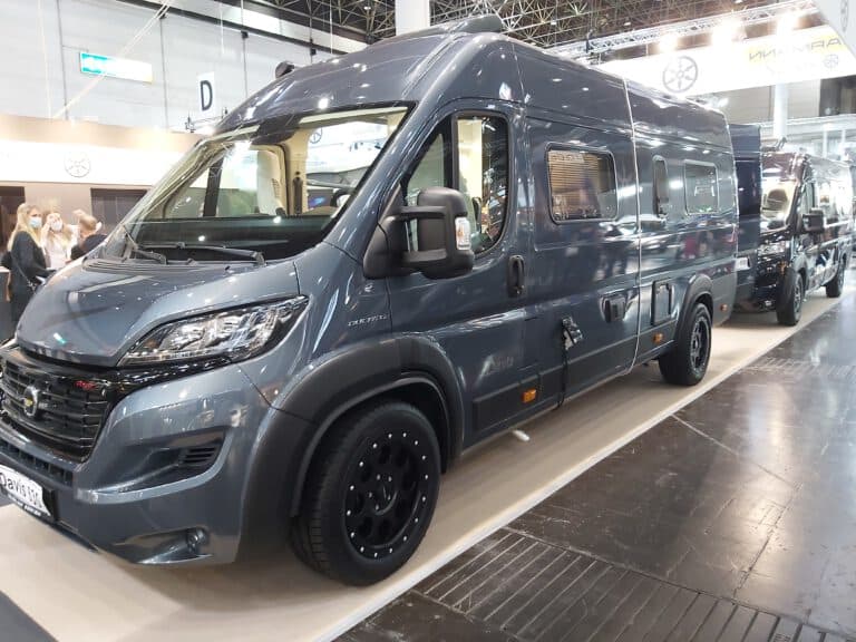 Karmann Davis 630 - das perfekte Wohnmobil für (E-) Biker - in Niederkrüchten