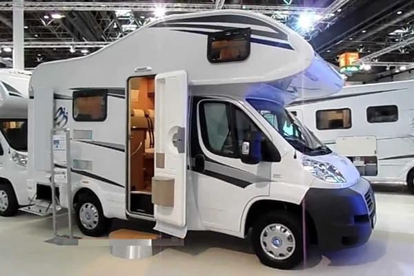 Knaus Sky Traveller 500 D - ideal für Winterreisen - Wohnmobil in Hess. Lichtenau - Bild 1