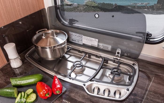 Luxus Wohnmobil Knaus 650 MF - teilintegriert mit TV, SAT, Rückfahrkamera u.v.m. - in Hess. Lichtenau