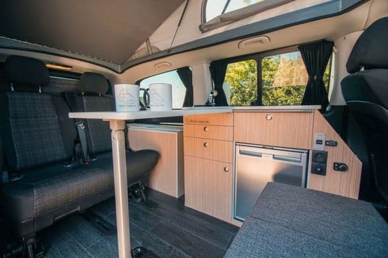 Mercedes Vito Camper extra lang mit Aufstelldach in Wernau