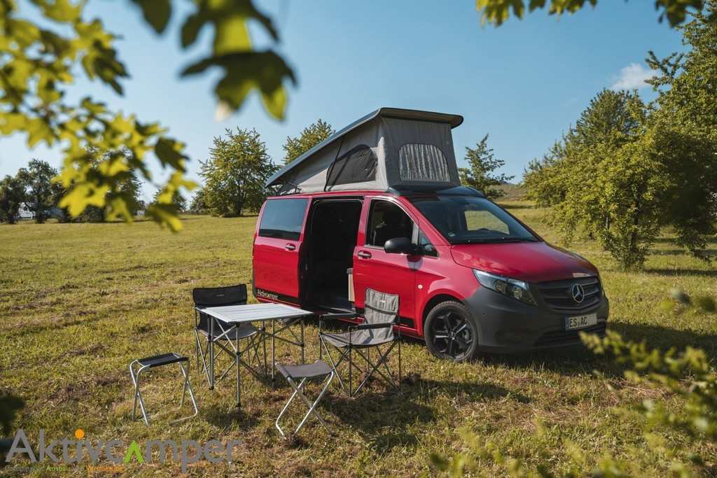 Mercedes Vito mit Aufstelldach - Camper für 5 Personen in Wernau