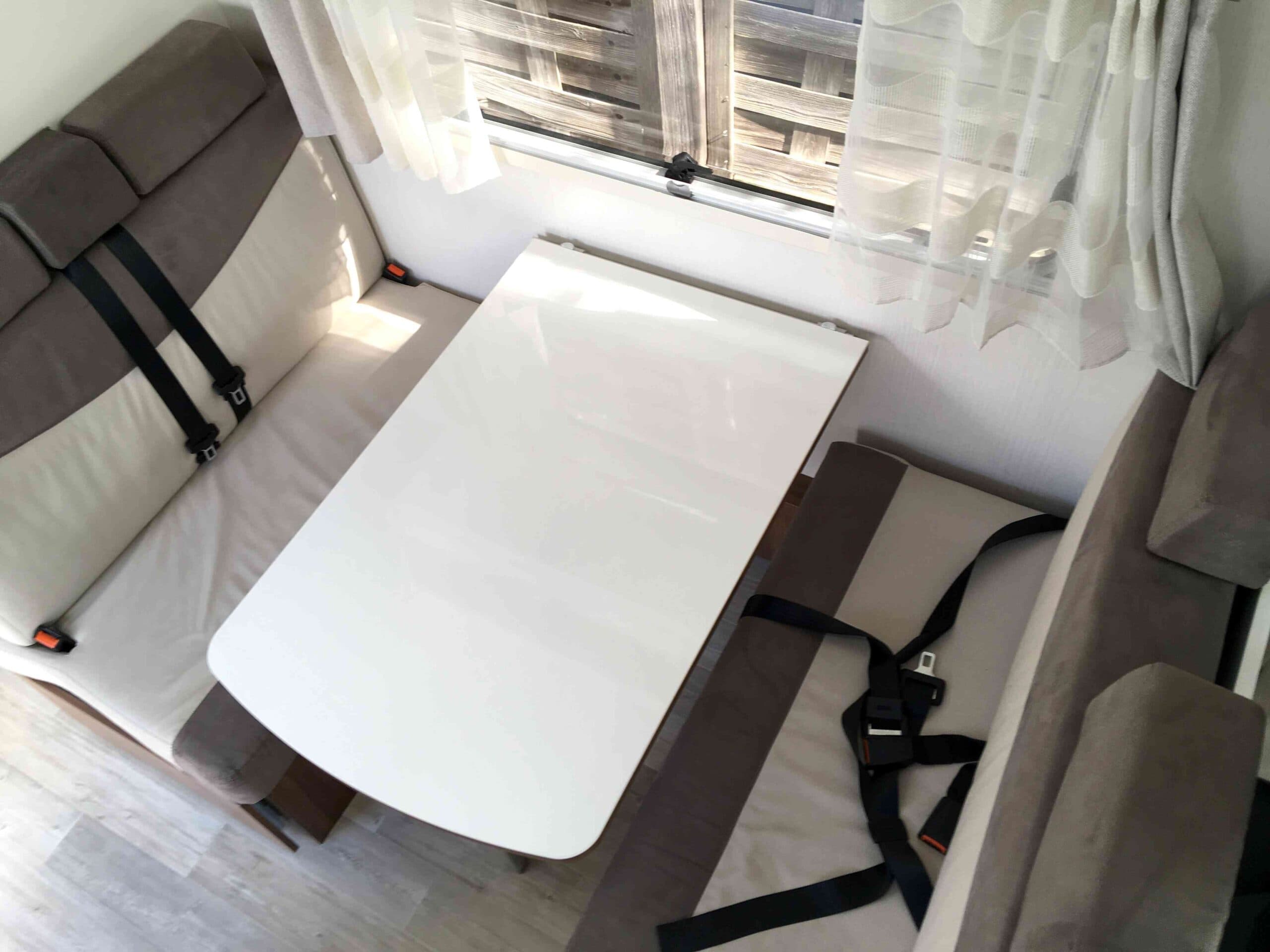 Pilote C690 S Alkoven mit Etagenbett in Bad Zurzach (Schweiz)