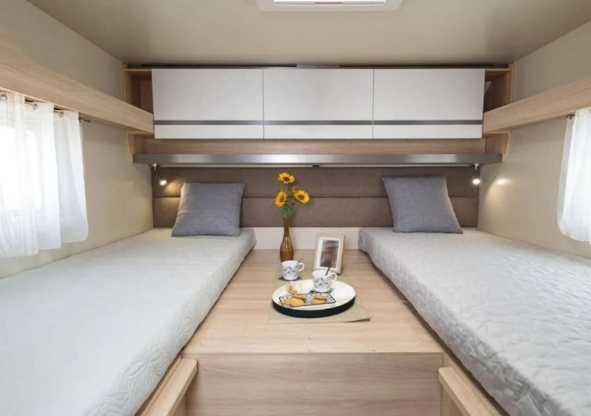 PLA Siena 385 - Urlaub pur - Wohnmobil in Haßfurt