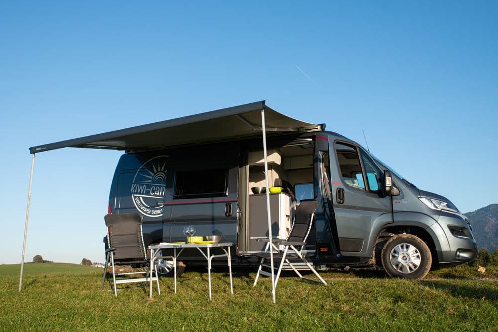 Roller Team Livingstone - Kompaktes Wohnmobil in Kaufbeuren