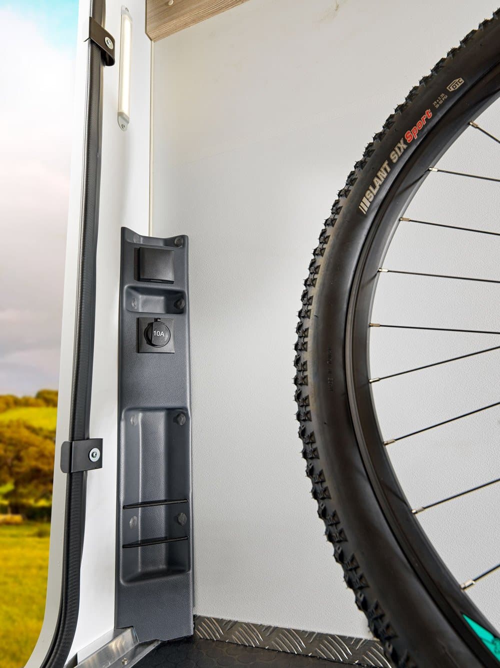 Sun Living A60 SP - Raumwunder - Wohnmobil in Giebelstadt