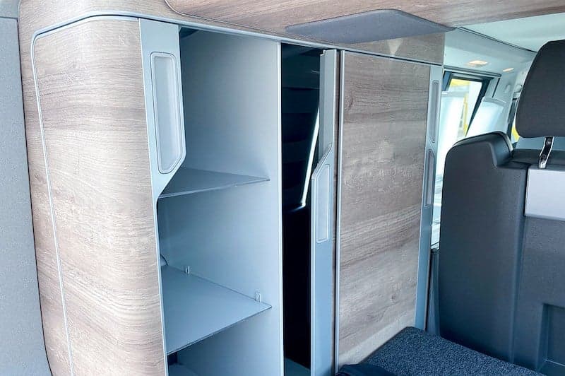 VW California T6.1 Ocean "Maui" - Camper in Obertshausen