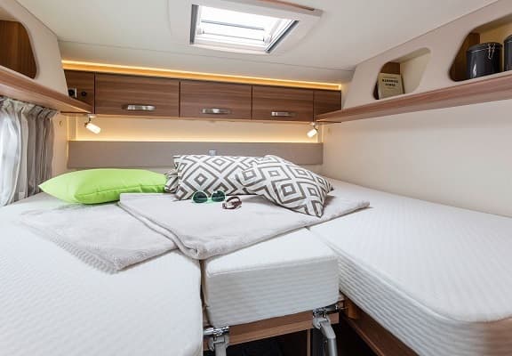 Weinsberg Cara Compact - Komfortables, teilintegriertes Wohnmobil in Rosenheim