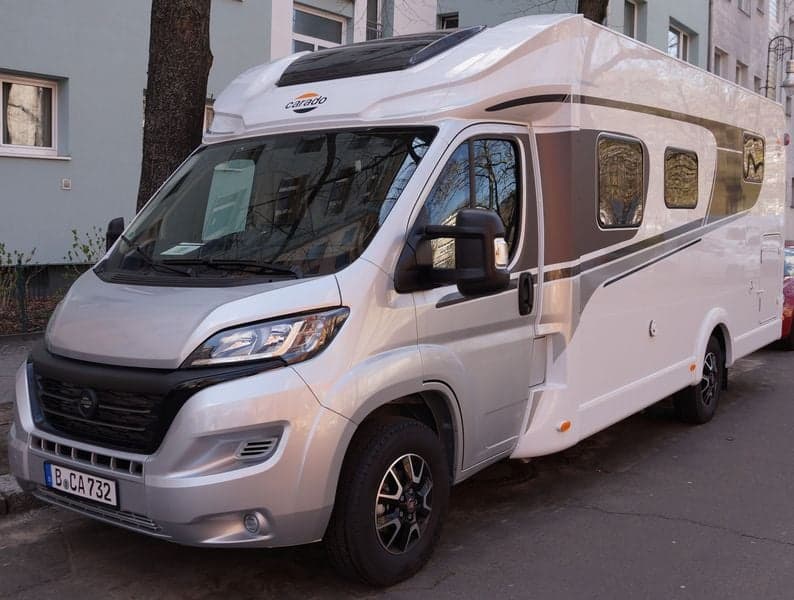 Wohnmobil 2025 Carado T447 in Berlin für 4 Personen mieten