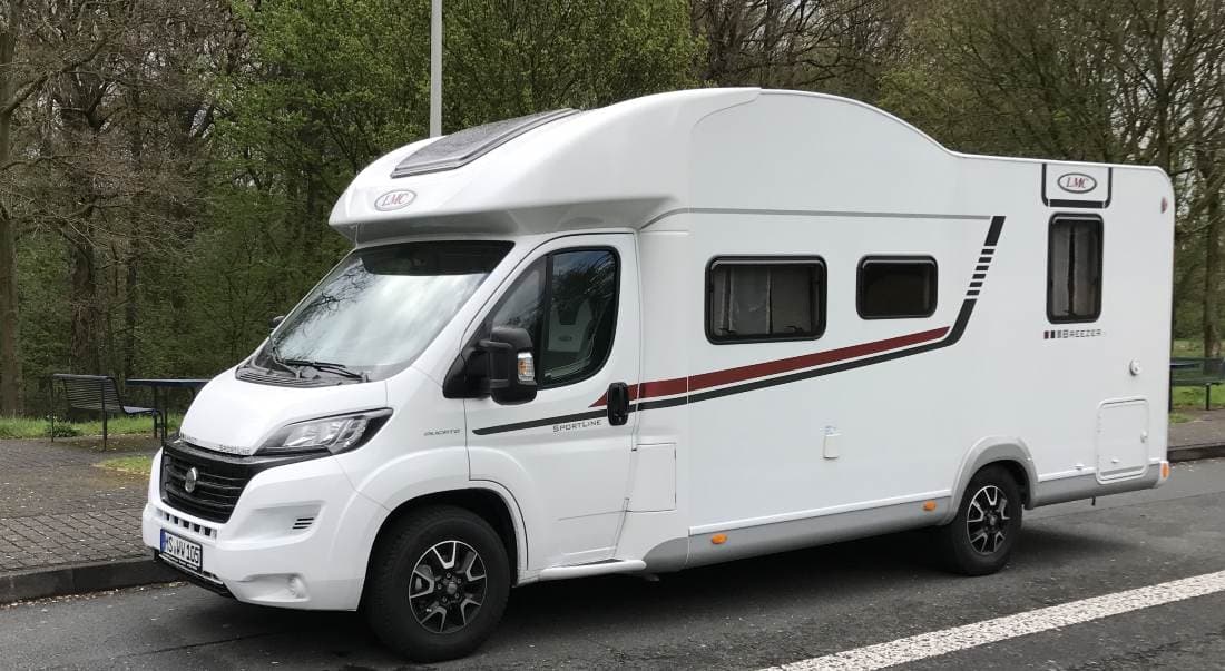 Wohnmobil in Münster - LMC Breezer Lift H 607 - ideal für 4 Personen