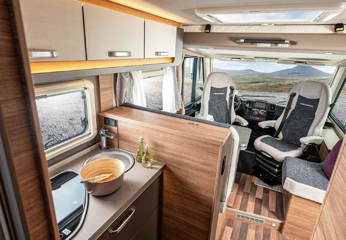 Wohnmobil Weinsberg CaraCore 700 MEG - in Langenargen