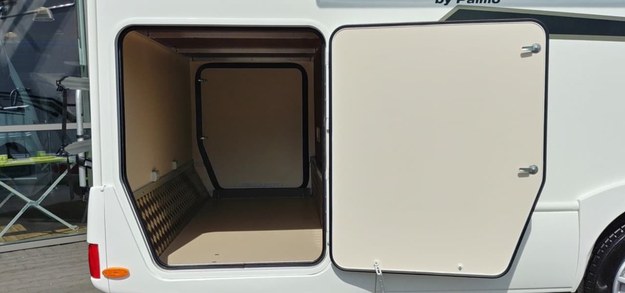 XGO Dynamic- Alkoven Wohnmobil für bis zu 5 Personen in Berlin