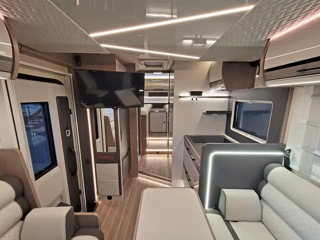 Rollerteam Zefiro 287 TL Power Edition - Luxuriöser Teilintegrierter mit Einzelbetten, Automatikgetriebe und All Inklusive Ausstattung in Merzig - Bild 1