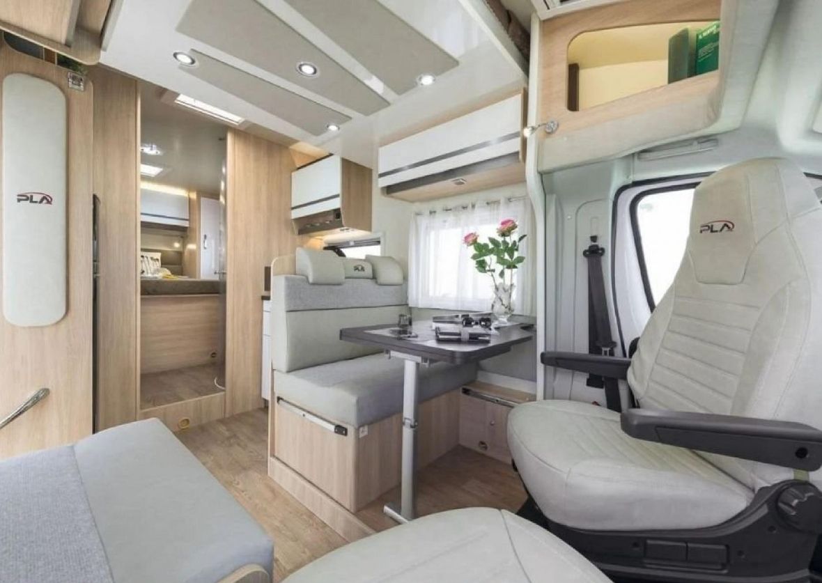 PLA Siena 390 - Komfort und Qualität - Wohnmobil in Haßfurt