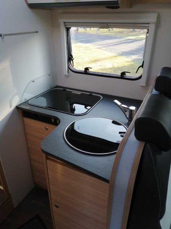Sunlight T68 - Teilintegriertes Wohnmobil für 2-4 Personen in Weinböhla
