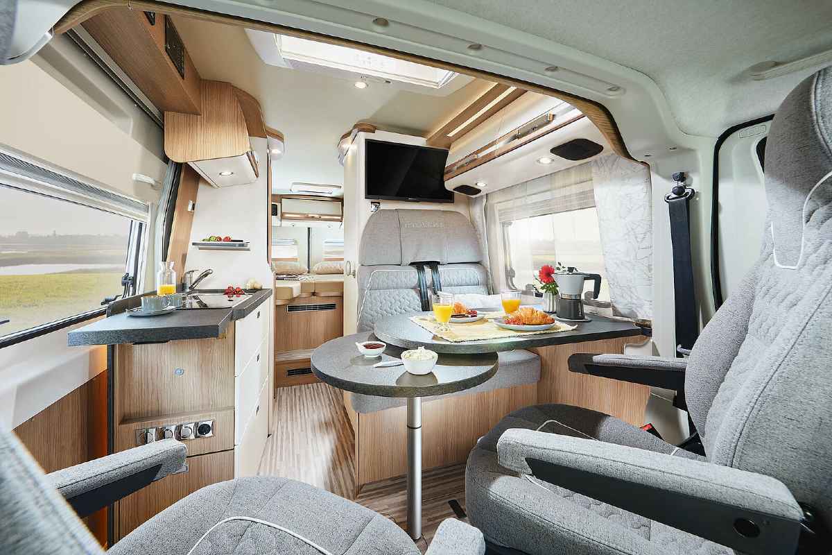 MALIBU Charming GT Skyview 640 - Wohnmobil in Glashütten